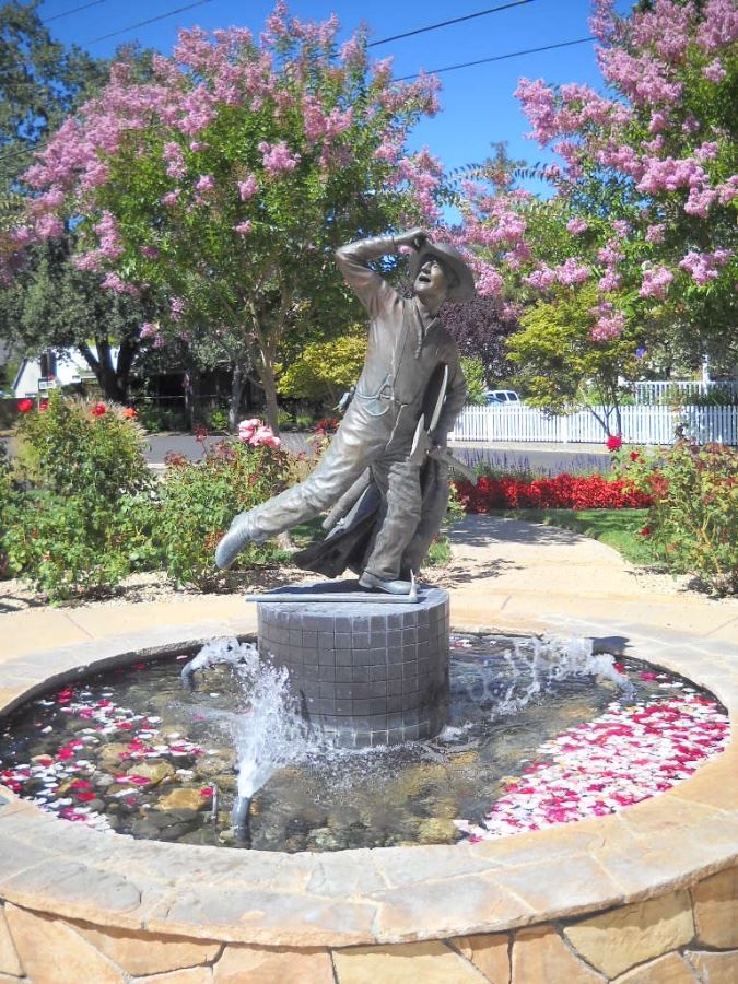 Community Center Fountain